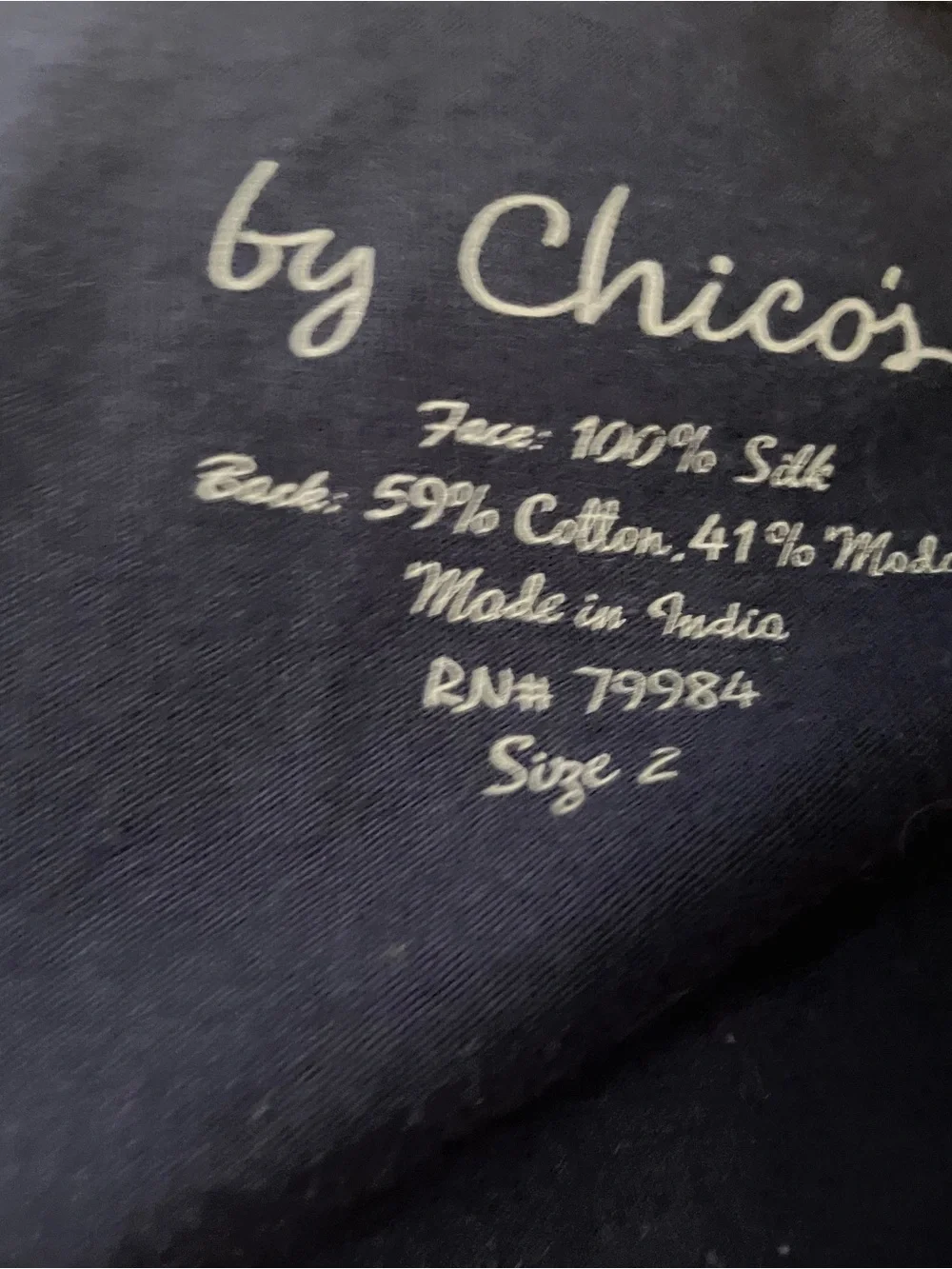 Chicos Women’s Navy Silk Shibori Tank Sz M Nautical Casual Summer Resort - Picture 4 of 5